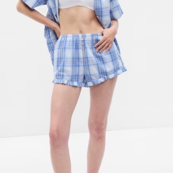 GAP Pants - GAP Poplin Ruffled PJ Shorts